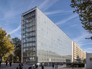 South facade arab world institute